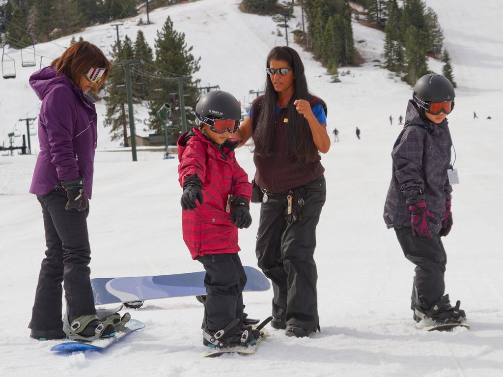 Snow Valley Joins World Record Try for Most Ski or Snowboard Learners OC Weekly