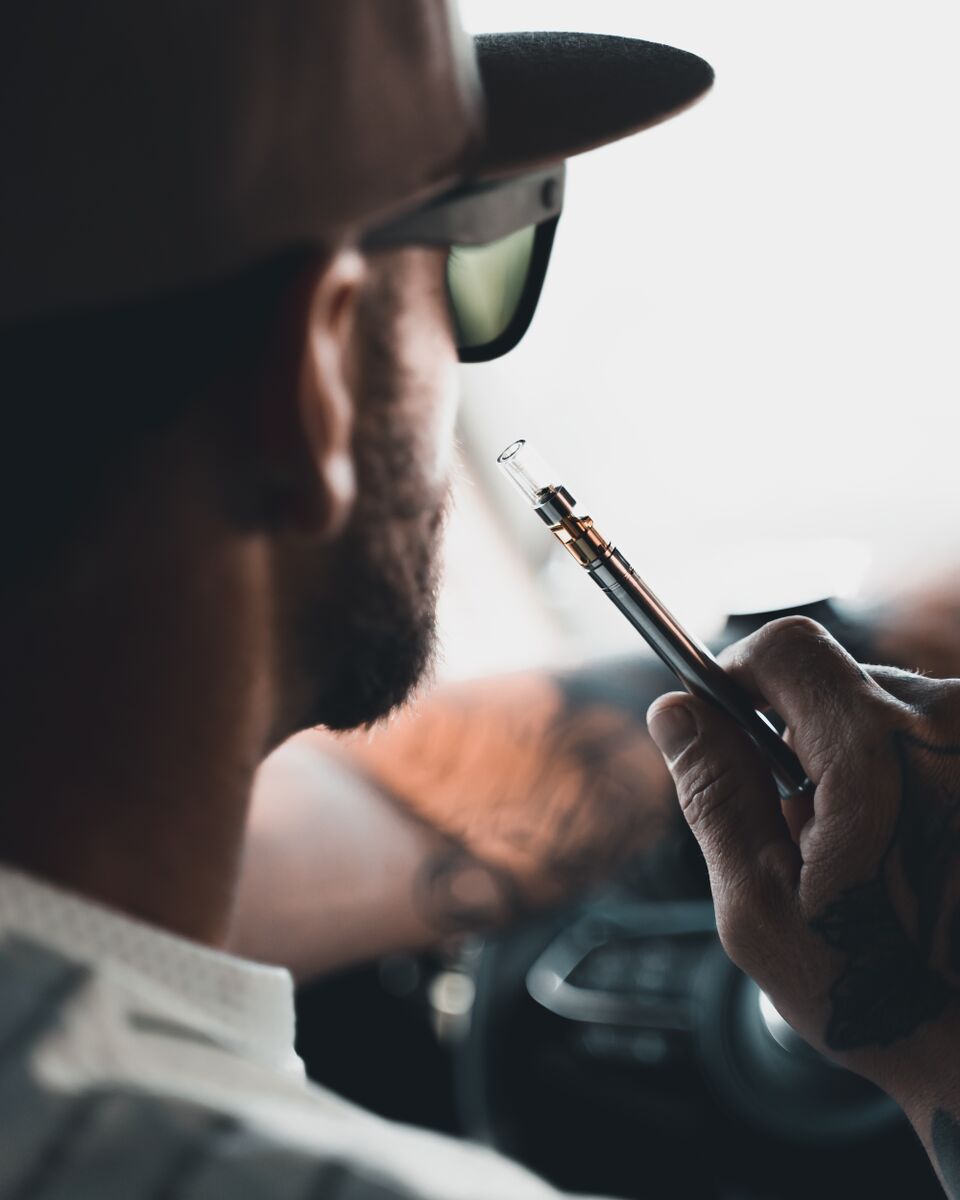 SMPLSTC is Costa Mesa’s Expanding CBD Provider OC Weekly